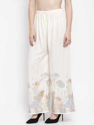 Cream printed rayon palazzo-pants 3