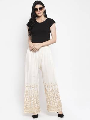 Cream printed rayon palazzo-pants 2