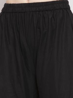 Black plain rayon palazzo-pants 5