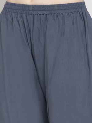 Grey plain rayon palazzo-pants 5