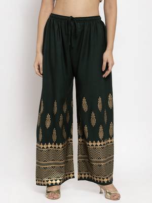 Green printed rayon palazzo-pants 1