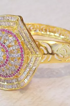FINE CZ RUBY STUD BRACELET