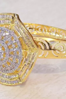 FINE CZ STUD BRACELET