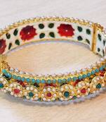 Traditional Jadau Navrattan Bangle