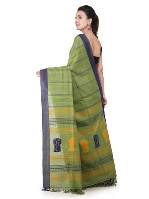 Green hand woven pure cotton saree with blouse 3