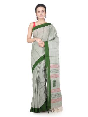 Green hand woven pure cotton saree with blouse 1