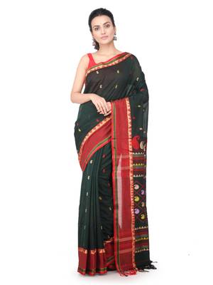 Green hand woven pure cotton saree with blouse 1