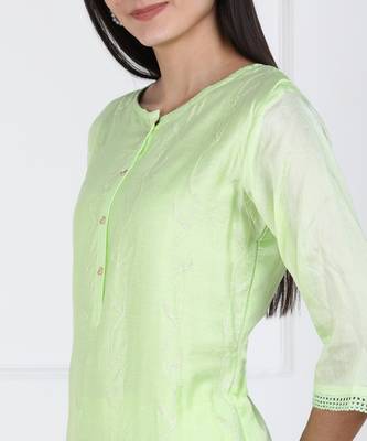 SWAGG INDIA Womens Wear Viscose Chaderi Embrodiery Kurta Light Green with Cotton Lining 3