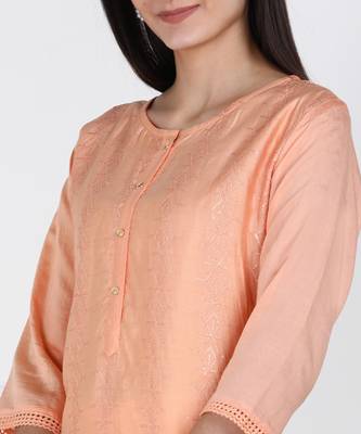SWAGG INDIA Women Wear Viscose Chaderi Embrodiery Light Peach Kurta with Cotton Lining 3