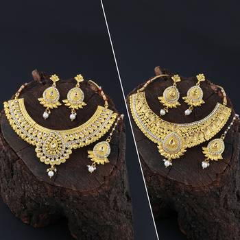 SILVER SHINEExculsive Traditional Gold Plated Designer Choker Set Jewellery Set For Women Girls 1