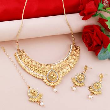Silver Shine Gold Plated Traditional Choker Set Jewellery Set For Women Girls 1