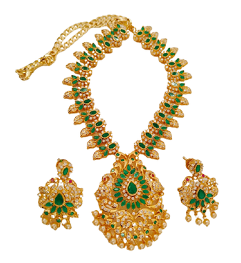 Green south-indian-jewellery 2