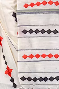 White woven pure cotton saree with blouse