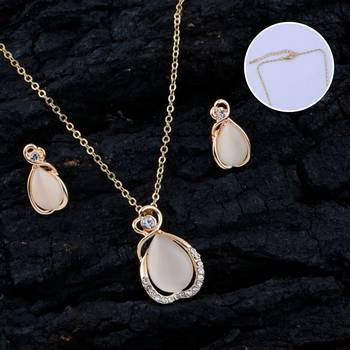 SILVER SHINE Delicate Fancy look   Pendant Set For Women Girl 2