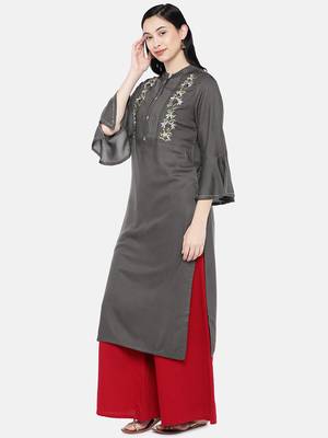 Grey printed rayon long-kurtis 4
