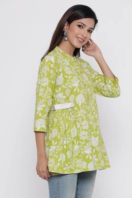 Green printed cotton long-kurtis 4