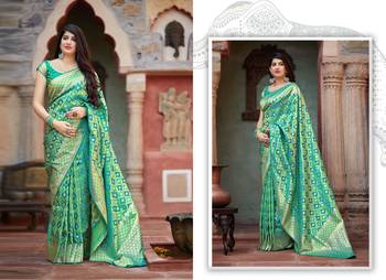 Light green woven banarasi silk saree with blouse 3