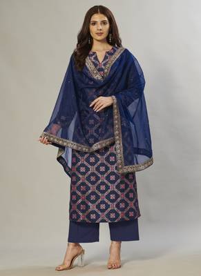 navy-blue embroidered jacquard zari_work long-kurtis 1