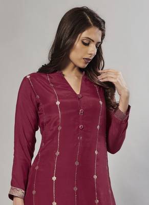 maroon embroidered jacquard zari_work long-kurtis 2