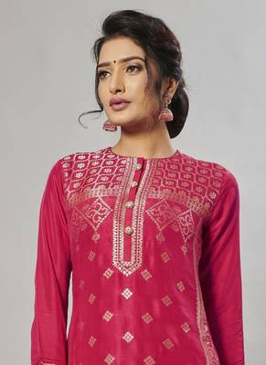 pink embroidered jacquard zari_work long-kurtis 2