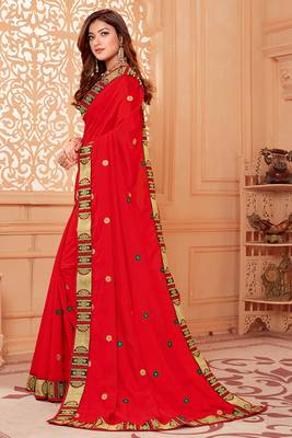 Red embroidered silk blend saree with blouse 3