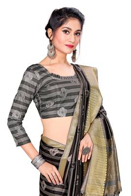 Multicolor Printed Tussar Silk Blend Saree With Blouse 4