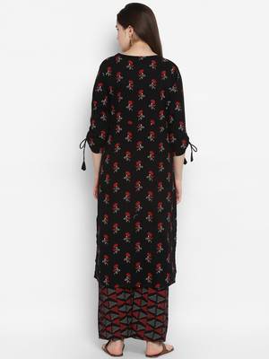 Black printed cotton long-kurtis 4