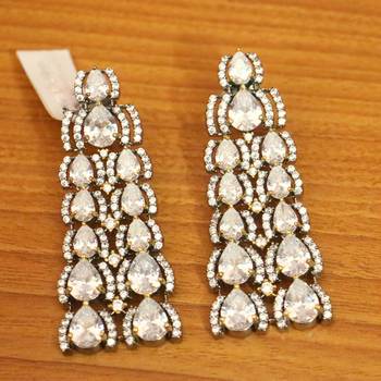 White danglers-drops 1