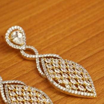 White danglers-drops 2