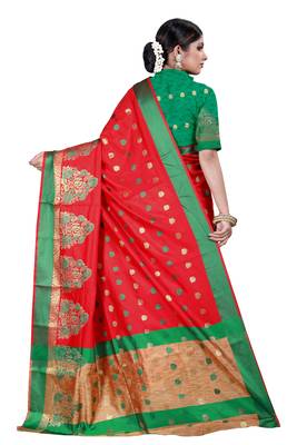 Red woven silk blend saree with blouse 3