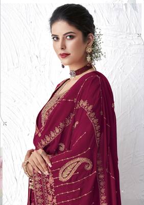 Magenta embroidered silk salwar 4