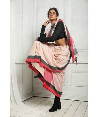 Off White Pure Cotton Saree With Blouse 3