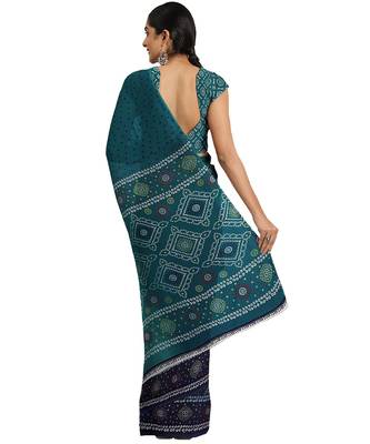 Shaily Women's Blue Georgette Printed Saree 2