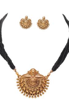 Choker mangalstura with earrings online