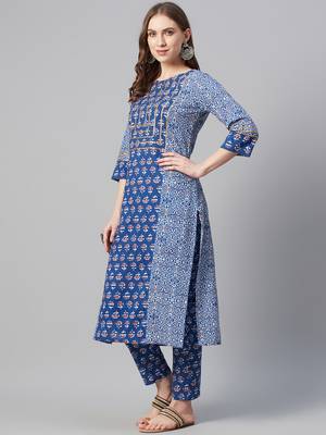 Royal-blue printed cotton kurtas-and-kurtis 2