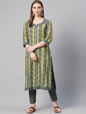 Green printed cotton kurtas-and-kurtis 1