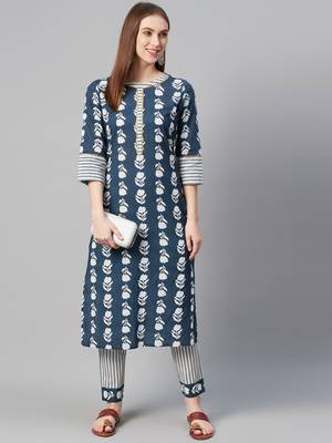 Navy-blue printed cotton kurtas-and-kurtis 5