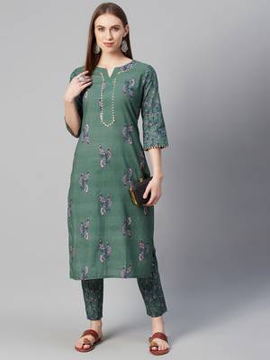 Green printed cotton kurtas-and-kurtis 5