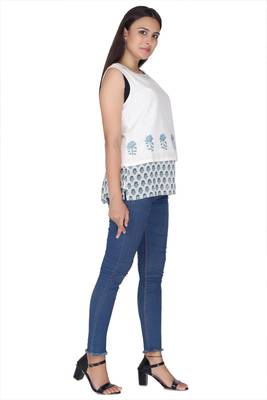 White printed rayon kurtas-and-kurtis 4