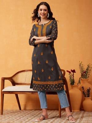 Hand Embroidered Grey Cotton Lucknow Chikan Women Kurti 1