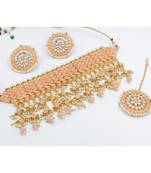 Multicolor necklaces