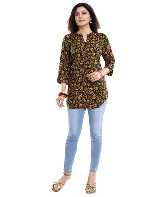 Black printed crepe short-kurtis 1