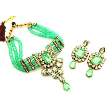 Multicolor necklaces 1