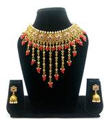 Multicolor necklaces