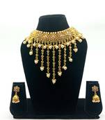 Multicolor necklaces