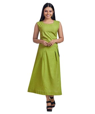green sleeveless maxi dress