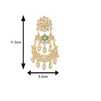White crystal earrings 4