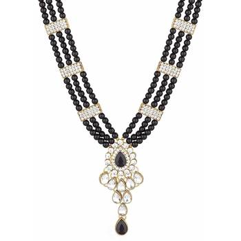 Black crystal necklaces 3