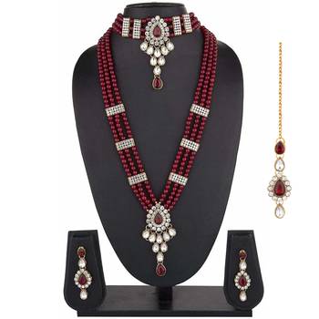 Maroon crystal necklaces 2