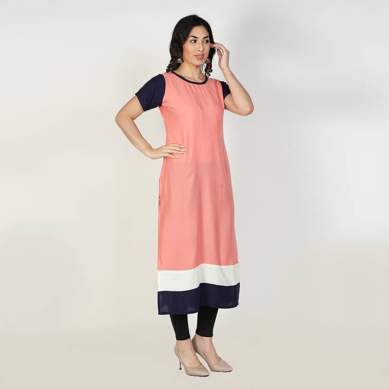 Fabclub Women Rayon Color block Straight Designer Kurti (Peach)